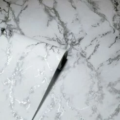 Arthouse Artistick Carrara Marble Wallpaper (5.5m X 52cm) (White/Silver) -ARTHOUSE SHOP 70399751 3